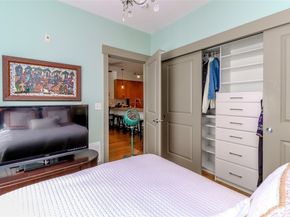 1840 25th Avenue NE 204, Issaquah WA 98029