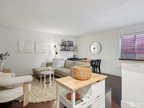 120 NW 39th Street 206, Seattle WA 98107