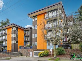 120 NW 39th Street 206, Seattle WA 98107