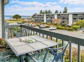 23005 Marine View Drive S, Des Moines WA 98198