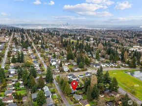 8418 31st Avenue SW, Seattle WA 98126