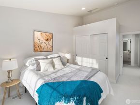 18638 NE 55th Way LL1863, Redmond WA 98052