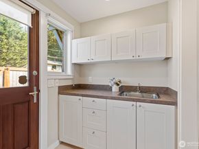 9712 50th Avenue SW, Seattle WA 98136