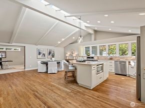 9712 50th Avenue SW, Seattle WA 98136