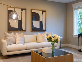 6501 124th Avenue NE, Kirkland WA 98033