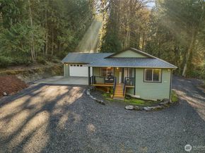 5993 NE Verdant Drive, Kingston WA 98346