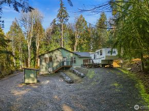5993 NE Verdant Drive, Kingston WA 98346