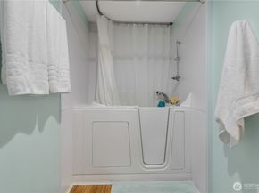 23311 59th Place S 186, Kent WA 98032