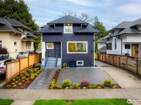 1616 21st Avenue, Seattle WA 98122