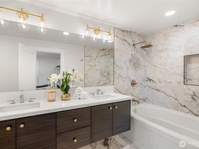 1616 21st Avenue, Seattle WA 98122