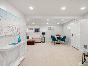 1616 21st Avenue, Seattle WA 98122