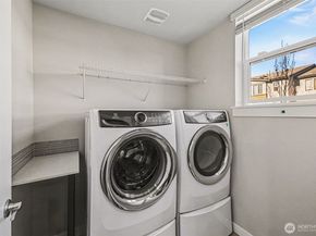 19315 36th Avenue SE C, Bothell WA 98012