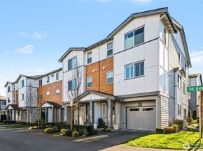 19315 36th Avenue SE C, Bothell WA 98012