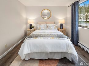 10330 SE 6TH Street A2, Bellevue WA 98004