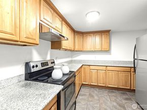 110 174th Place, Bellevue WA 98008