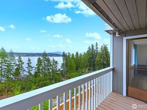 110 174th Place, Bellevue WA 98008