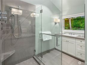 7580 SE 71st Street, Mercer Island WA 98040