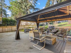 3718 NE 189th Place, Lake Forest Park WA 98155