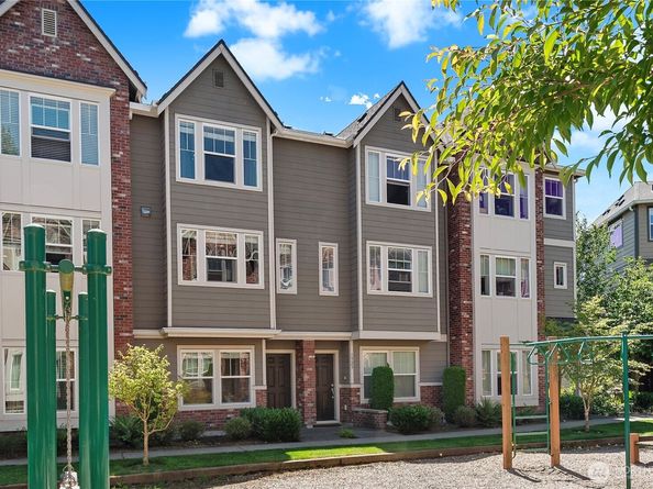 1925 113th Place SE, Everett WA 98208