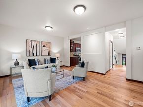 1829 95th Street SW 8, Everett WA 98204
