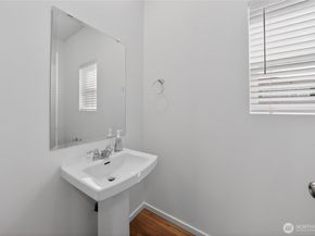 9811 31st Avenue SE A1, Everett WA 98208