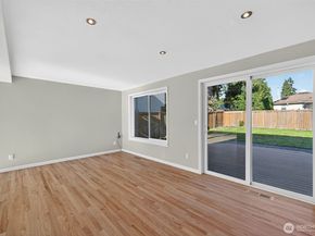 12228 Dayton Avenue N, Seattle WA 98133