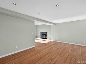 12228 Dayton Avenue N, Seattle WA 98133