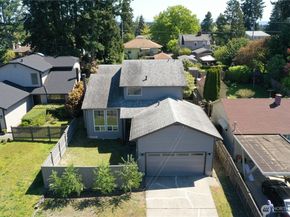 12228 Dayton Avenue N, Seattle WA 98133