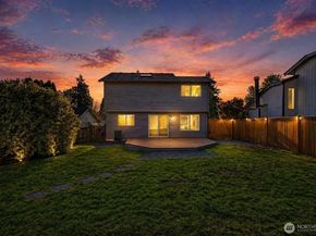 12228 Dayton Avenue N, Seattle WA 98133