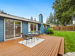 12018 NE 136th Place, Kirkland WA 98034