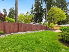 12018 NE 136th Place, Kirkland WA 98034