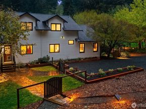 23603 Old Mill Road SW, Vashon WA 98070