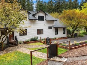 23603 Old Mill Road SW, Vashon WA 98070