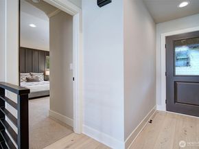436 20th Ave, Kirkland WA 98033