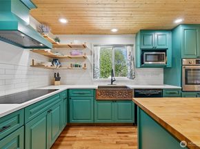 2701 196th Street SE, Bothell WA 98012