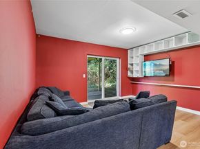 2701 196th Street SE, Bothell WA 98012