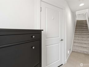 2225 NW Moraine Place, Issaquah WA 98027