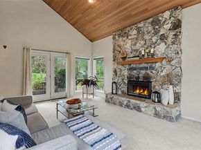 19832 156th Avenue NE, Woodinville WA 98072
