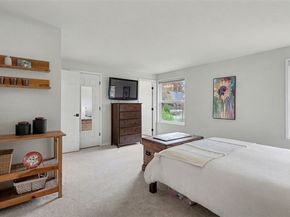 19832 156th Avenue NE, Woodinville WA 98072