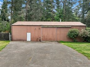 19832 156th Avenue NE, Woodinville WA 98072