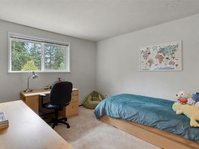 19832 156th Avenue NE, Woodinville WA 98072