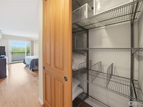 2565 Dexter Avenue N 103, Seattle WA 98109