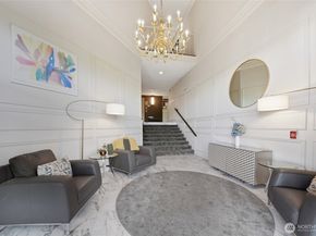 2565 Dexter Avenue N 103, Seattle WA 98109