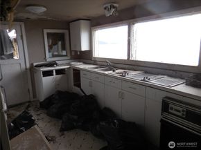 1239 Colchester Drive E, Port Orchard WA 98366