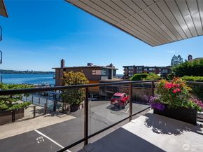 2360 43rd Avenue E 203, Seattle WA 98112