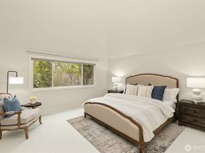 15409 101st Place NE, Bothell WA 98011