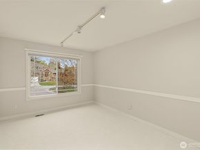 15409 101st Place NE, Bothell WA 98011