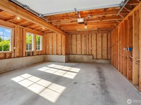 2327 NE 127th Street B, Seattle WA 98125