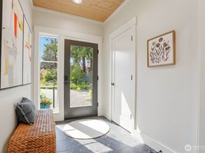 2327 NE 127th Street B, Seattle WA 98125