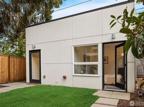 2418 6th Avenue W, Seattle WA 98119
